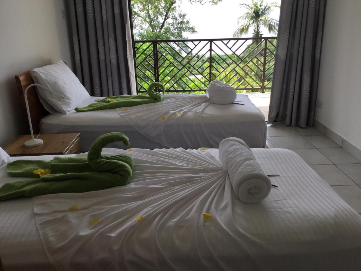 Bougainvillas Seychelles อองซ์รอแยล ภายนอก รูปภาพ